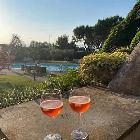 Un Passo Dal Lago - 100mt Lake - Pool, Free Parking Apartment Desenzano del Garda